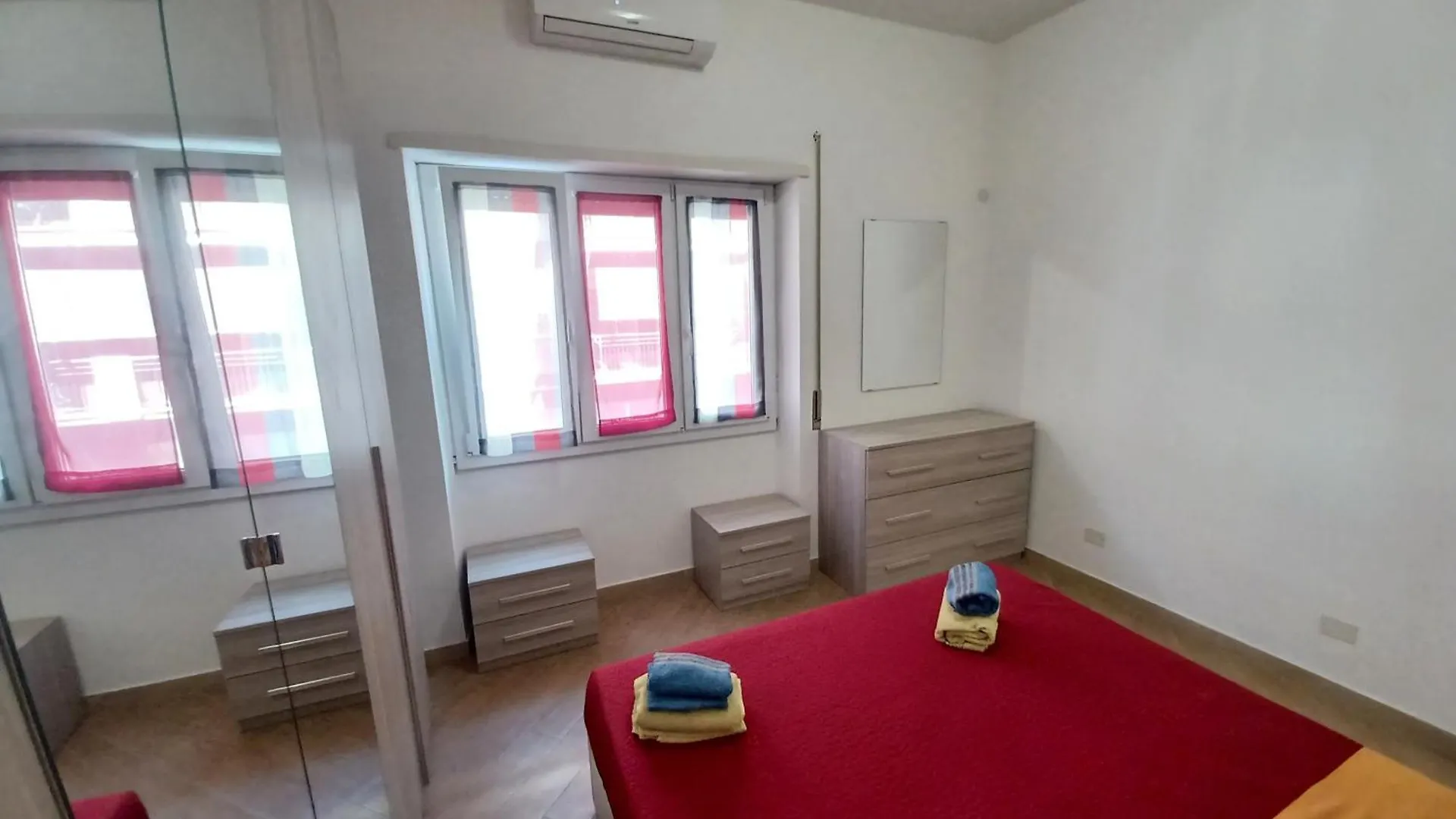 Forni Apartment Balcony Wifi Ac 200 Mt From The Sea Lido di Ostia 0*,