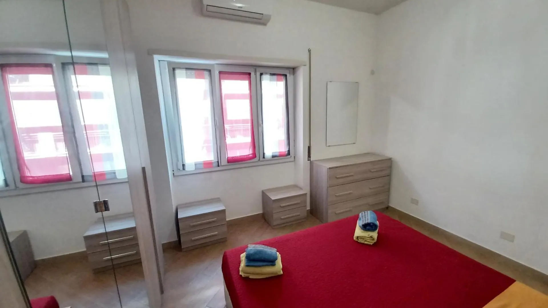 Forni Apartment Balcony Wifi Ac 200 Mt From The Sea Lido di Ostia Italy
